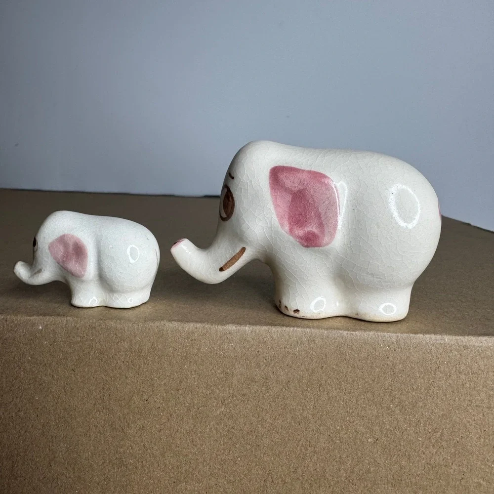 Vintage Ceramic Elephant Figurine‎ Set Mother Baby Pink Ears Crackle Glaze